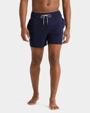Load image into Gallery viewer, 6" Fletcher Trunk