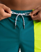 Load image into Gallery viewer, 6" Fletcher Trunk