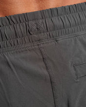 Load image into Gallery viewer, 7" Mako Short - Unlined