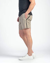 Load image into Gallery viewer, 7" Versatility Short Lined - GQ Special

