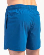 Load image into Gallery viewer, 6" Fletcher Trunk

