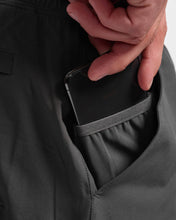 Load image into Gallery viewer, 7" Mako Short - Unlined
